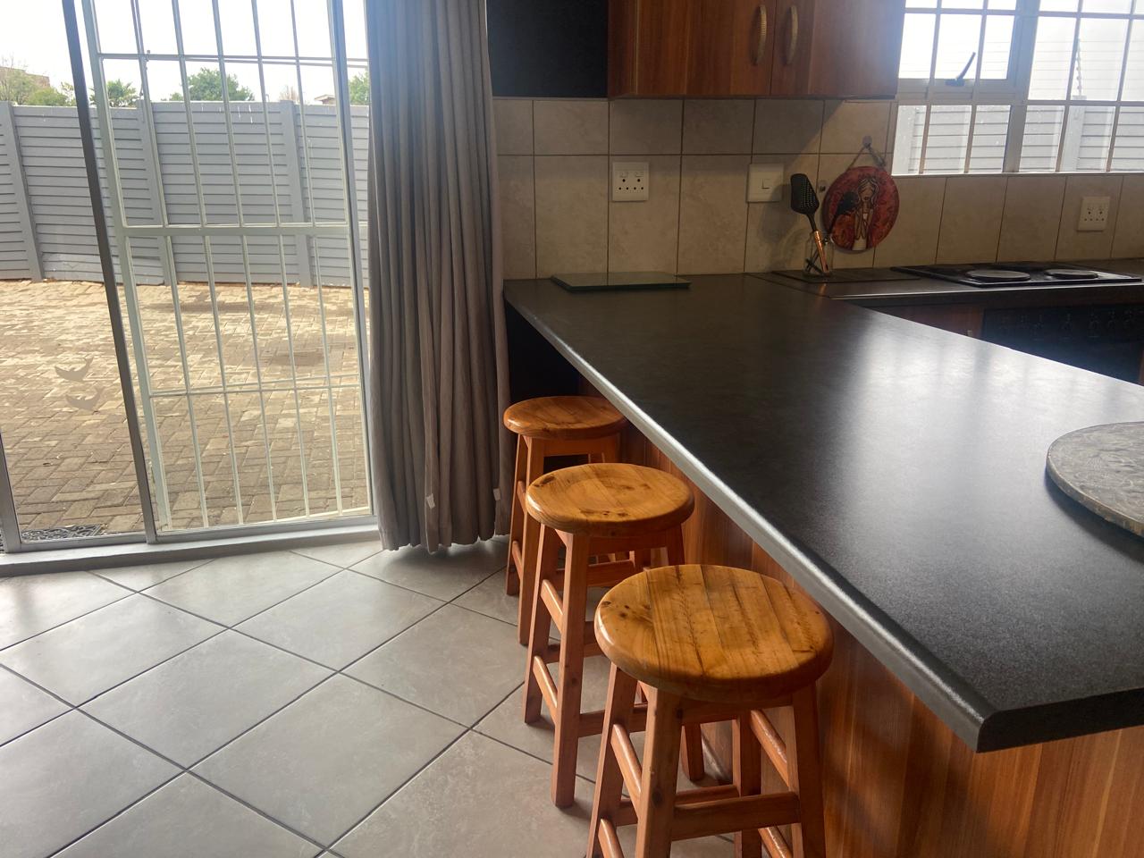 To Let 4 Bedroom Property for Rent in Universitas Free State